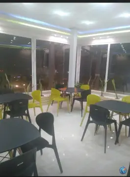 عکس فست فود نسیم اقبالیه 2