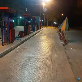 عکس پمپ بنزین لاله، لاله جنوبی، اصفهان 4
