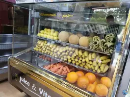 عکس تریا بستنی آلونک، محله تخت فولاد، اصفهان 2