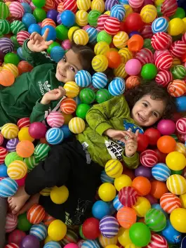 عکس خانه بازی سیمین، بلوار طبری، آمل 9
