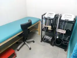 عکس کلینیک فیزیوتراپی راضیه خسروی، همت جنوبی، شیراز 4