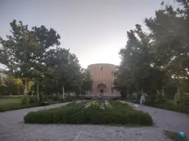عکس عمارت خورشید، کلات نادری، کندر 1