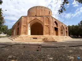 عکس عمارت خورشید، کلات نادری، کندر 10