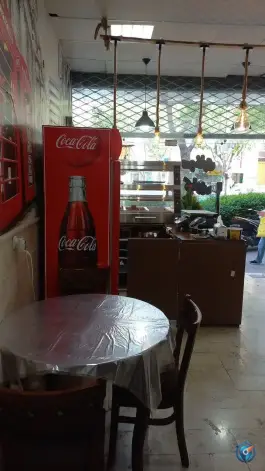 عکس سوخاری کیلویی چیکن لند، محله ایثار، مشهد 4