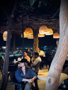 عکس راکفود، محله آبادگران، مشهد 3