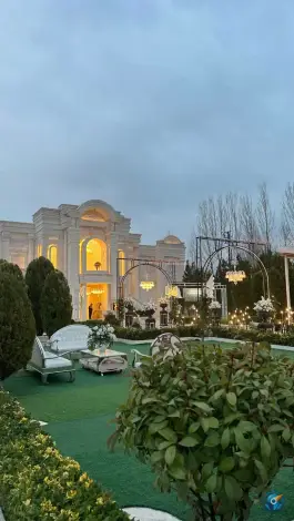عمارت سفید، سفید، فردیس