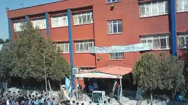 عکس هنرستان حرفه ای شهدا شهریار، بلوار کلهر، شهریار 8