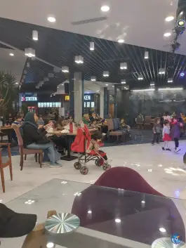 عکس فودکورت هپی مارت بندر انزلی 4