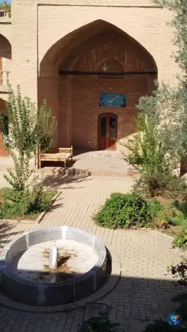 عکس مدرسه شاهرخیه بسطام، محله امامزاده محمد، بسطام 3