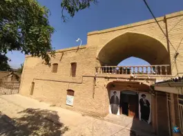 عکس مدرسه شاهرخیه بسطام، محله امامزاده محمد، بسطام 10
