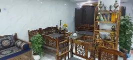رستوران اکسین، معلم، دهلران