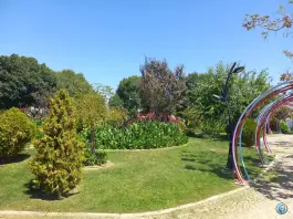 عکس باغ و عمارت تاریخی بهلگرد، روستای بهلگرد، بیرجند 9