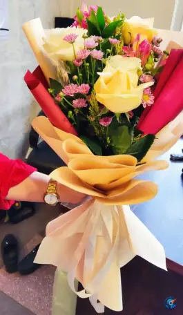 عکس گلسرای خانم گل مهرشهر کرج 2