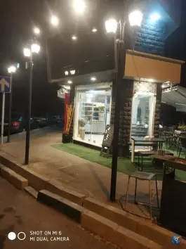 عکس کافه جیگر، فلسطین، تهران 1