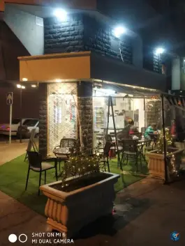 عکس کافه جیگر، فلسطین، تهران 3