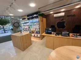 عکس اپل استور رویال، شهرک امید، شیراز 3