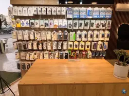عکس اپل استور رویال، شهرک امید، شیراز 7