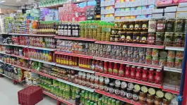 عکس فروشگاه مواد غذایی غرقی، محله دست خضر، شیراز 6