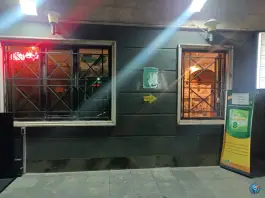 عکس داروخانه دکتر اردکانی، محله اختیاریه، تهران 1