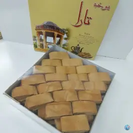 عکس نان شیرینی و یوخه تارا، محله ی غدیر شمالی، شیراز 3