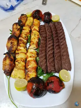 عکس رستوران گل پامچال، خیابان ایوب شریفی، آشتیان 4