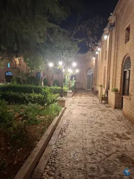 هتل قهرمانی، محله پیغمبریه، قزوین