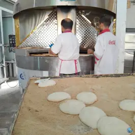 عکس نان لواش احمدی، قصر دشت، شیراز 4