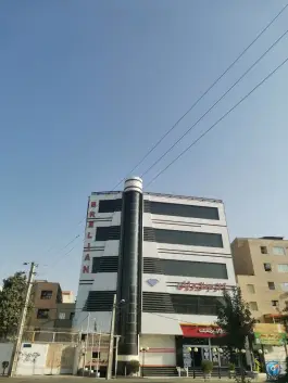 تالار مجلل برلیان، مبارزان، کرج