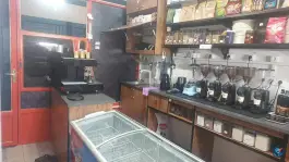 عکس کافه اطلس، محله شریف آباد، شیراز 3