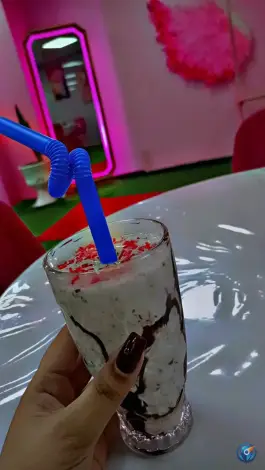عکس کافه صورتی، قدس 25، چابهار 2