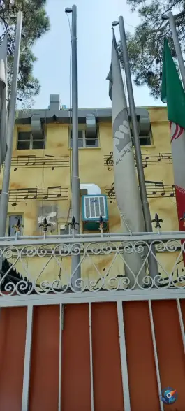 عکس هنرستان موسیقی پسران تهران، محله شیخ هادی، تهران 3