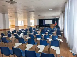 دبیرستان غیردولتی دخترانه دوره اول آوید، بلوار نیایش، آبیک
