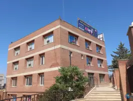 عکس دبیرستان غیردولتی دخترانه دوره اول آوید، بلوار نیایش، آبیک 6
