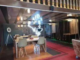 عکس کافی شاپ 20، بیلوار، کرمانشاه 3