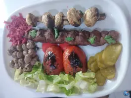 عکس پیتزا ساندویچ رومانو، میدان نماز، رضوانشهر 3