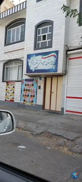 دبیرستان غیردولتی دخترانه درخشش، ایثار، شبستر