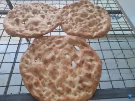 عکس بربری خراسانی و نان سبوس دار شهر نان، محله محمدشهر، کرج 3
