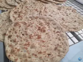 عکس بربری خراسانی و نان سبوس دار شهر نان، محله محمدشهر، کرج 4
