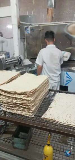 عکس نانوایی لواش کرمی، اسلام آباد، کرج 3