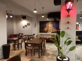 عکس سفره خانه سنتی خلیج فارس، محله فردوسی، تهران 4