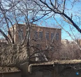 عکس عمارت محمد باقر غیاثی، محله قطارچیان، سنندج 3
