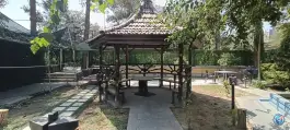 هتل جهانگردی یزد، محله آبشاهی، یزد
