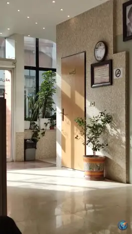 هتل اقاقیا سفید، محله قم نو، قم