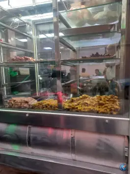 کبابی و جگرکی سادات، محله شکوفه، تهران