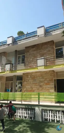 عکس پیش دبستانی و دبستان شهر زبان، خواجه عبدالله انصاری، تهران 8