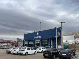 عکس نمایندگی ۲۲۴۲ ایران خودرو جهانی - شیراز 1