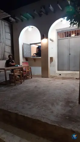 فست فود، جاده کرانه، هرمز