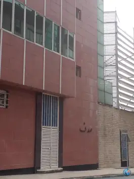 عکس استخر صدف طلایی 2