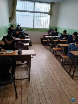 دبیرستان پسرانه دانش وحید