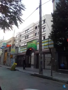 ساختمان پزشکان مرجان